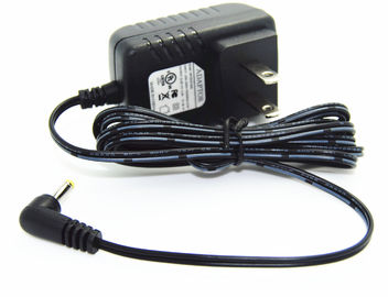 De zwarte Slimme de Contactdoosmuur van de V.S. zet Machtsadapter voor MP3/LCD Monitor op