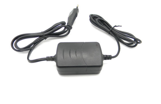 De Voeding van de de Desktopomschakeling van de twee Eindenkabel/van de Desktopmacht Adapter 12V 1000mA