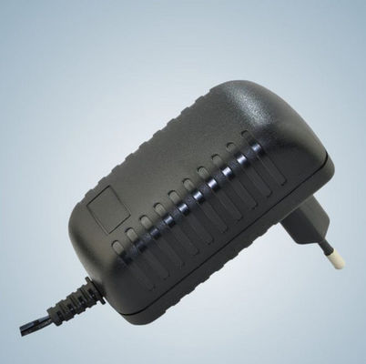 De zwarte Opgezette Muur van de de Wisselstroomadapter van 15Watt Universele, KSAS015-Reeks KTEC