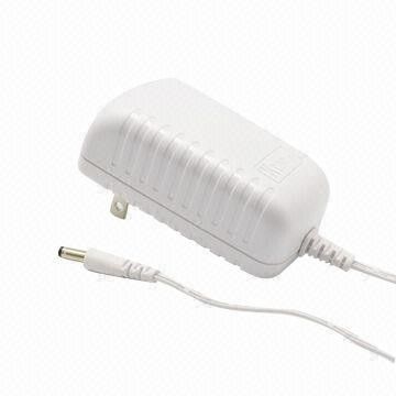 15W universele wisselstroomadapter, Wit Kleurenniveau V Voedingen