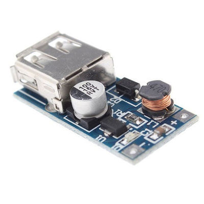 Gelijkstroom - gelijkstroom-de Convertor voert 5V Verhogingsmodule voor Arduino met twee aa-batterijen op