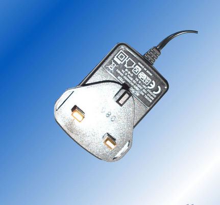 De Europese Muur zet Machtsadapter op