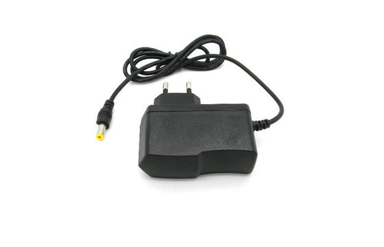 AC aan gelijkstroom-Muur zet Machtsadapter 9V 1A over Voltage voor Router, 100-240Vac op