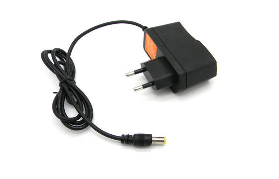 AC aan gelijkstroom-Muur zet Machtsadapter 9V 1A over Voltage voor Router, 100-240Vac op