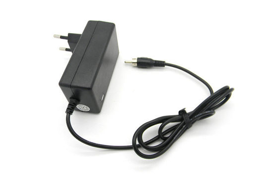 100-240VAC de Stop16v 2A muur-Onderstel van de inputeu Machtsadapter RCA Jack voor Santral