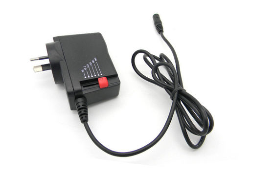 SAA-Stop 3-12V Huidige 1000mA Universele muur-Onderstel AC Adapter 8 gelijkstroom-Uiteinden