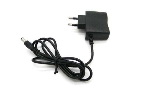 Hoge de Leverancier van China - de kwaliteits5v 1000mA Muur zet Voedingengelijkstroom Uiteinde 5.5x2.1mm op