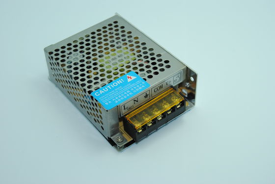 60W 12V Voedingen van kabeltelevisie van gelijkstroom 5A de Universele voor kabeltelevisie-Camera