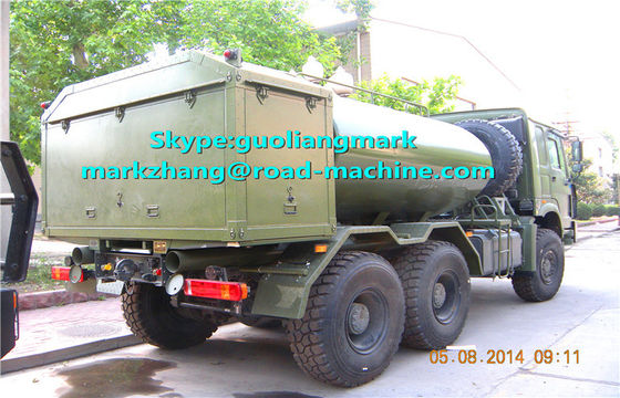 Van de het Watertanker van SINOTRUK HOWO de Groene Militaire 6*4 Vrachtwagen 25000L met EURO Standaardlhd OF RHD