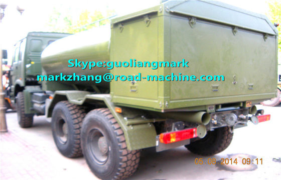 Van de het Watertanker van SINOTRUK HOWO de Groene Militaire 6*4 Vrachtwagen 25000L met EURO Standaardlhd OF RHD